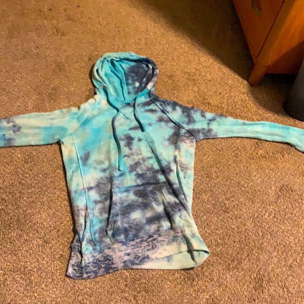Brand new tie dye sweatshirt women’s small